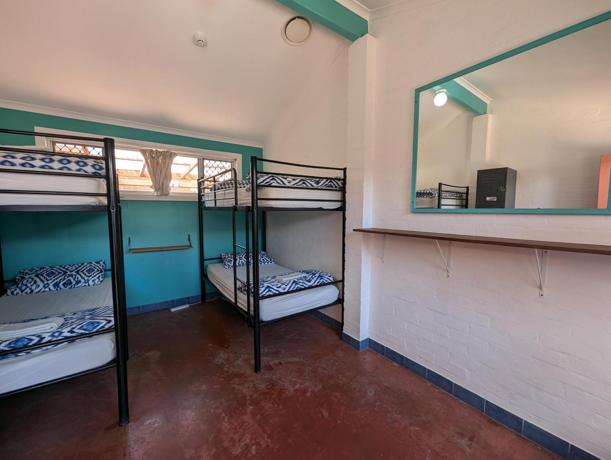 Ozzie Pozzie Backpackers Hostel Port Macquarie Ngoại thất bức ảnh